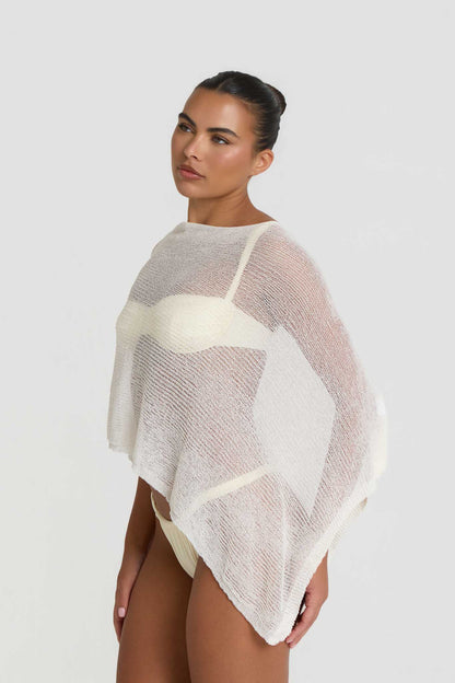 Luna Knitted Cape - Vanilla